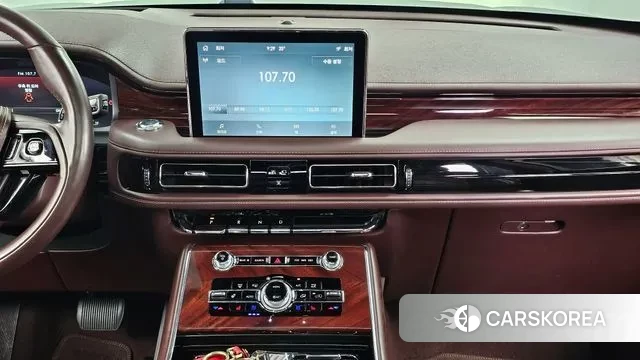 Lincoln Aviator 2nd generation 2021 Черный из Кореи, фото 5