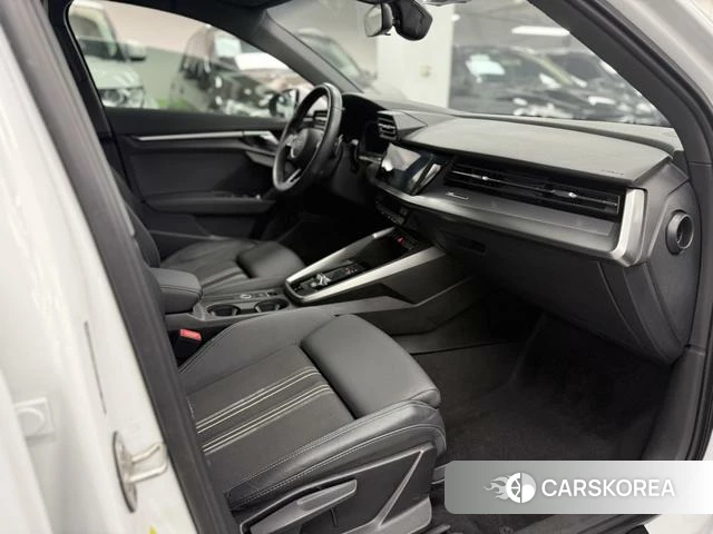 Audi A3 2024 Белый из Китая, фото 5