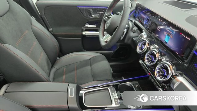 Mercedes-Benz EQB X243 2025 Белый из Кореи, фото 5