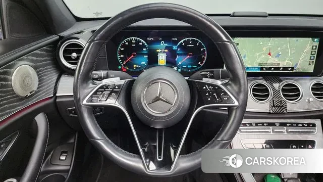 Mercedes-Benz E-Class W213 2022 Серый из Кореи, фото 5