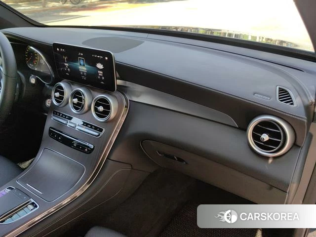 Mercedes-Benz GLC 2021 Зеленый из Китая, фото 5