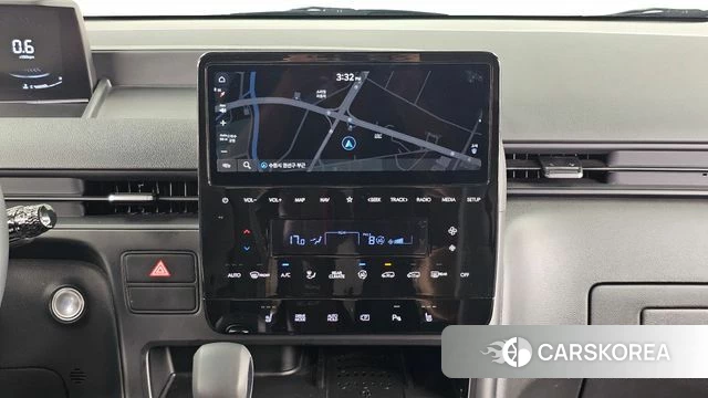 Hyundai Staria 2025 Белый из Кореи, фото 5