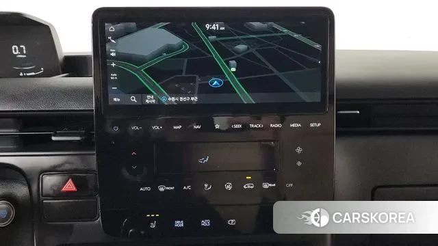 Hyundai Staria 2022 Белый из Кореи, фото 5