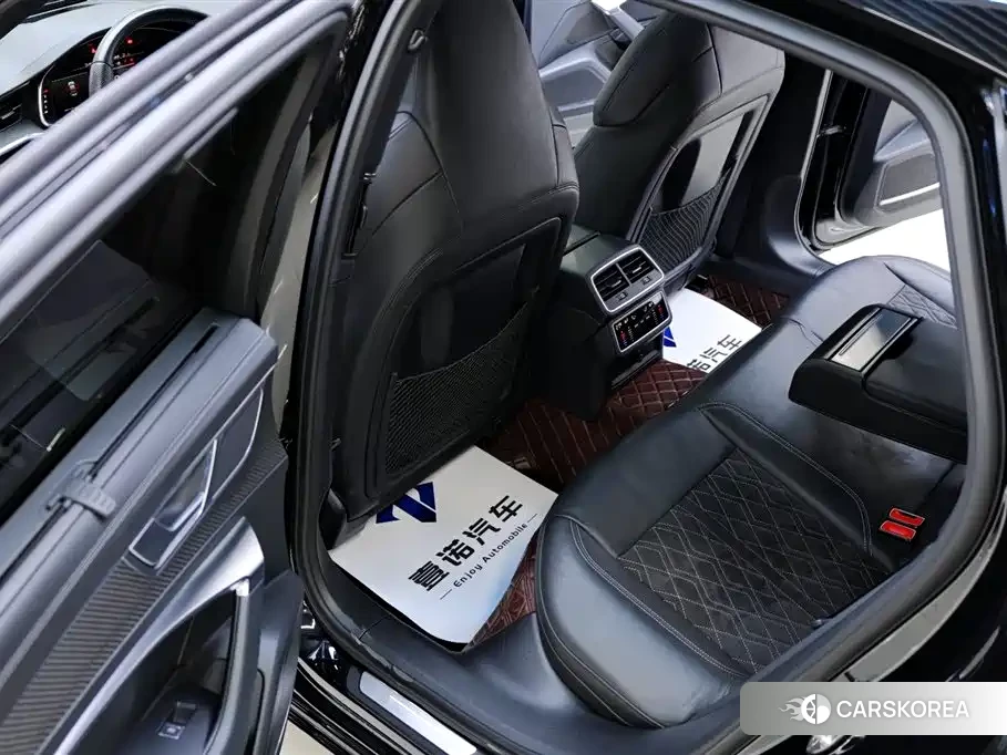 Audi S6 2020 Черный из Китая, фото 5