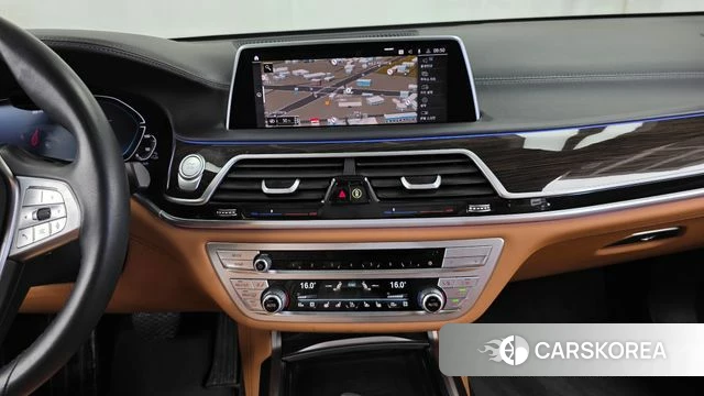 BMW 7 Series (G11) 2021 Черный из Кореи, фото 5
