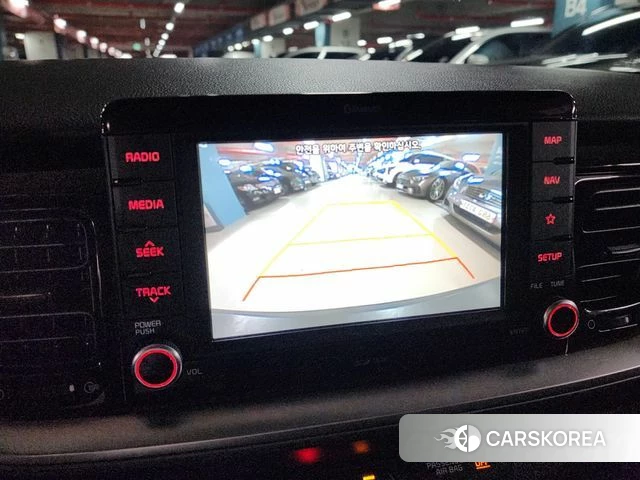 Kia Stonic 2018 Красный из Кореи, фото 5