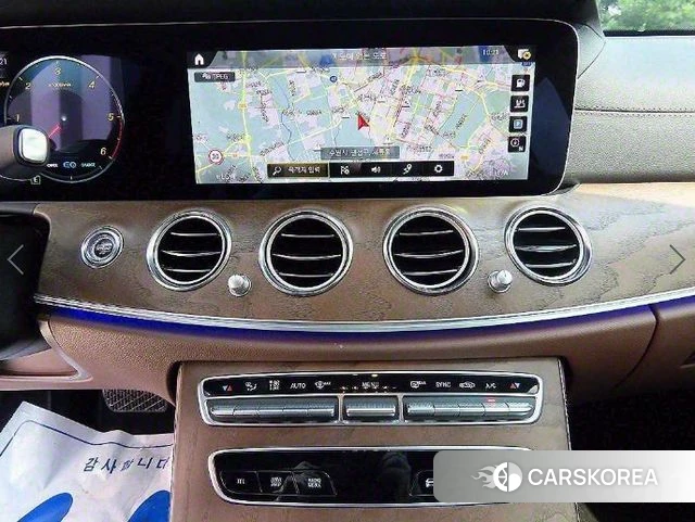 Mercedes-Benz E-Class W213 2023 Белый из Кореи, фото 5