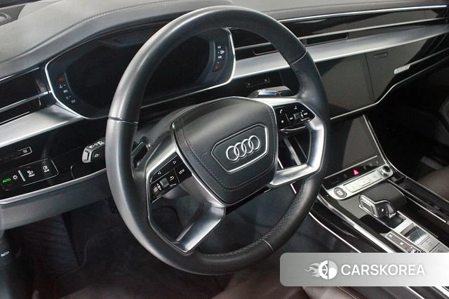 Audi A8 (D5) 2021 Черный двухцветный из Кореи, фото 5