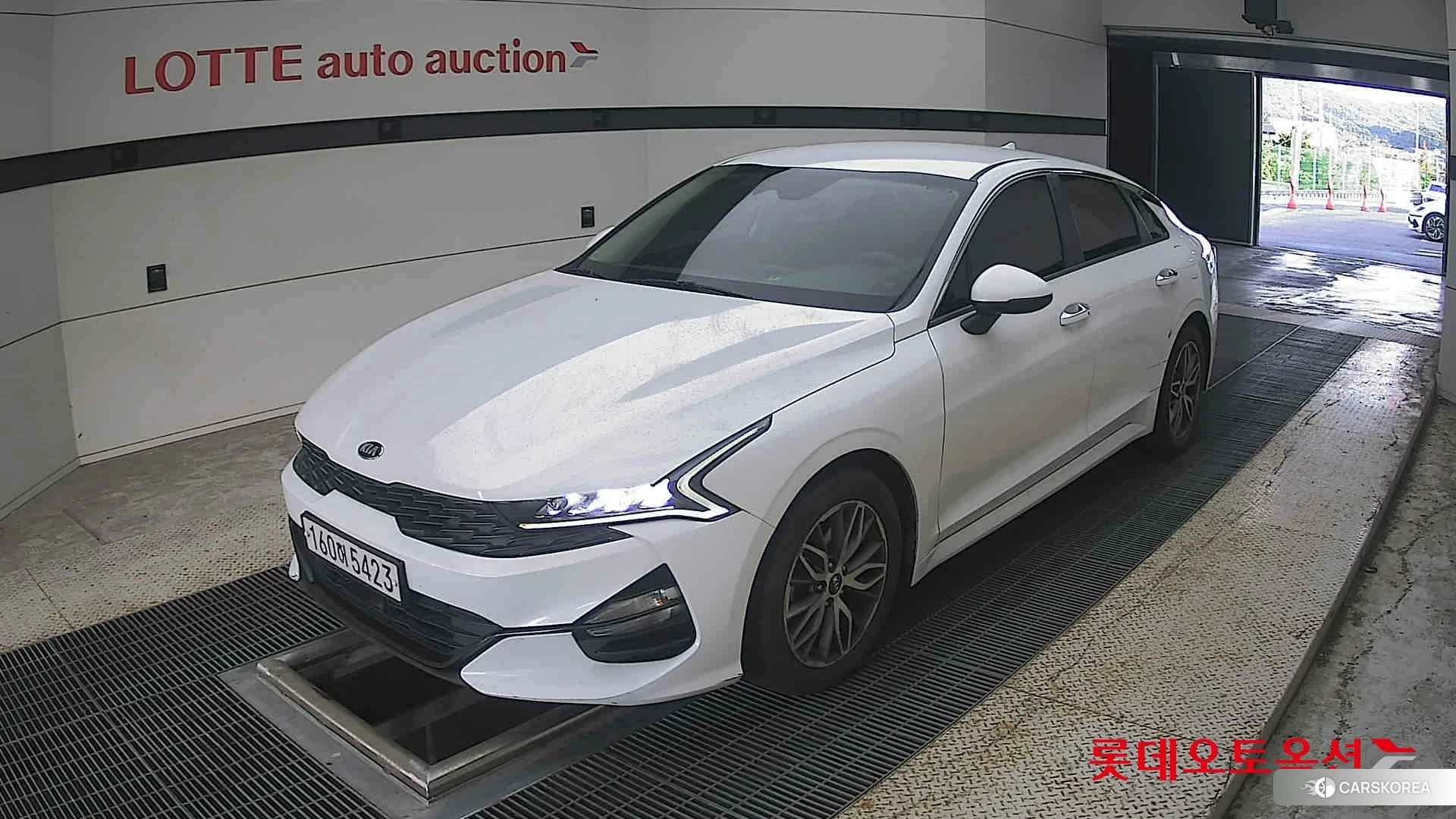 Kia K5 2021 Snow White Pearl (optional) из Кореи, фото 5