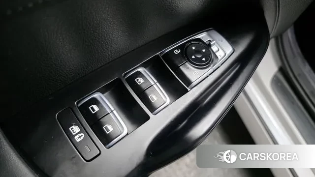 Kia K5 3rd generation 2023 Белый из Кореи, фото 5