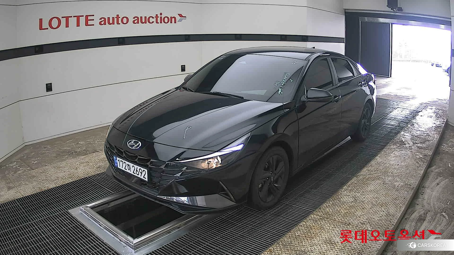 Hyundai Avante Hybrid 2023 Phantom Black Pearl из Кореи, фото 5