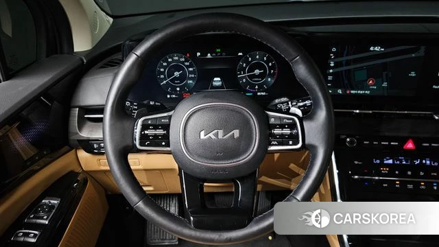Kia Carnival 4th generation 2023 Черный из Кореи, фото 5