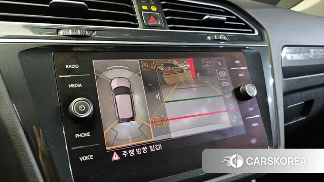 Volkswagen Tiguan second Generation 2018 Белый из Кореи, фото 5