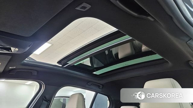 BMW 1 Series (F70) 2025 Серый из Кореи, фото 5