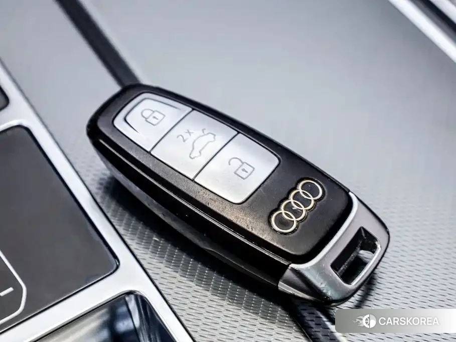 Audi A7L 2024 Синий из Китая, фото 5
