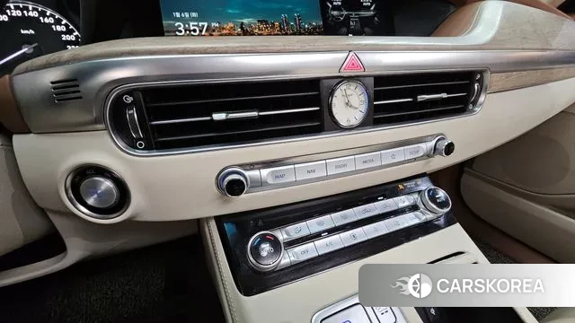 Genesis G90 2019 Черный из Кореи, фото 5