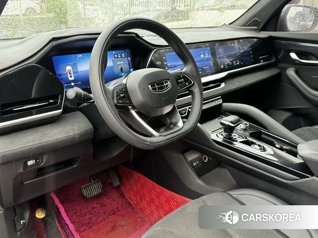 Geely Automobile Xingyue L 2022 Серебристо-серый из Китая, фото 5