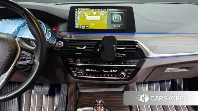 BMW 5 Series (G30) 2018 Синий из Кореи, фото 5