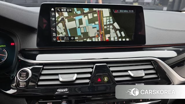 BMW 5 Series (G30) 2018 Белый из Кореи, фото 5