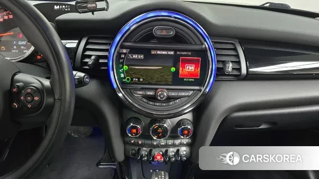 Mini Cooper 2019 Красный из Кореи, фото 5