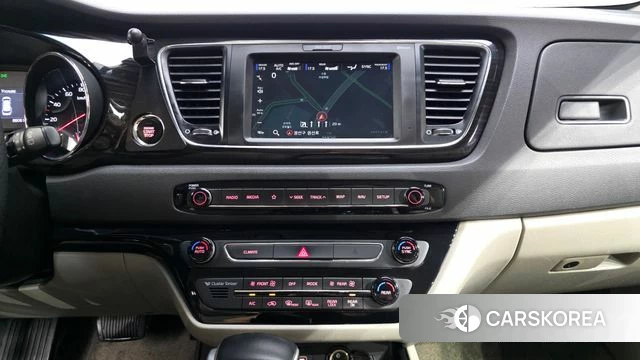 Kia The New Carnival 2019 Белый из Кореи, фото 5