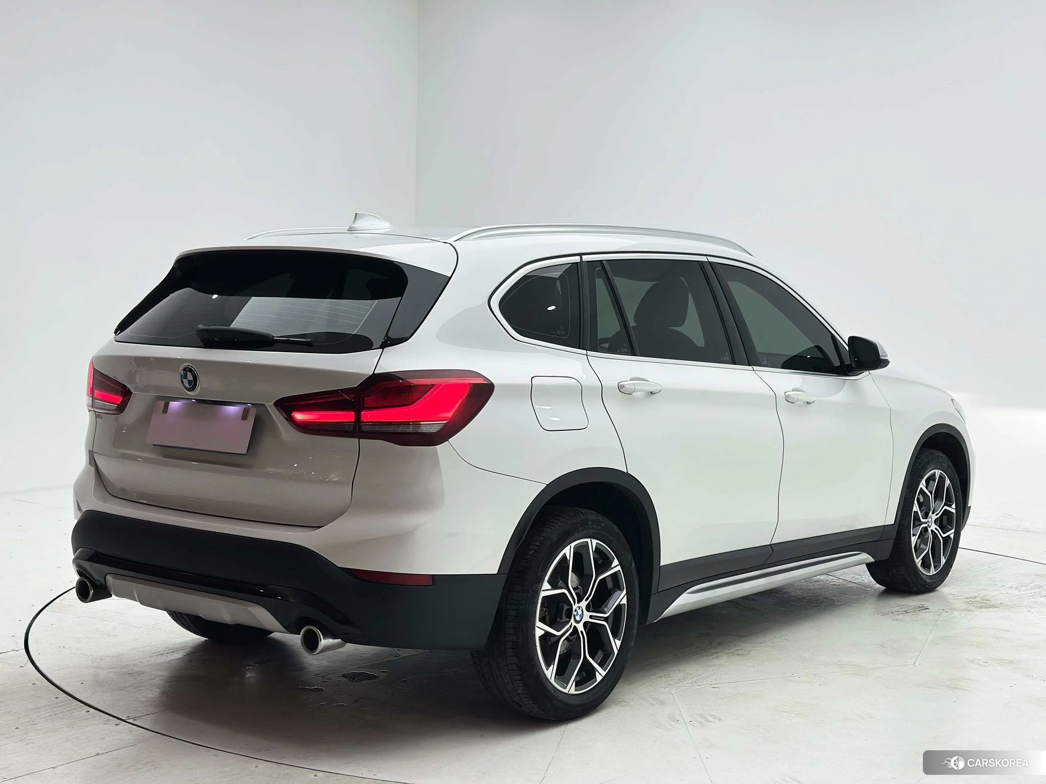 BMW X1 2021 Белый из Китая, фото 5