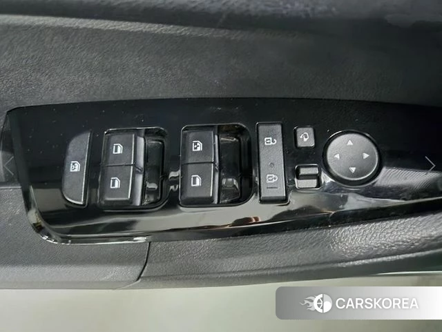 Kia Sportage 5th Generation Hybrid 2022 Белый из Кореи, фото 5