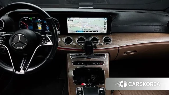 Mercedes-Benz E-Class W213 2021 Белый из Кореи, фото 5