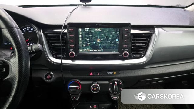 Kia Stonic 2018 Серый из Кореи, фото 5