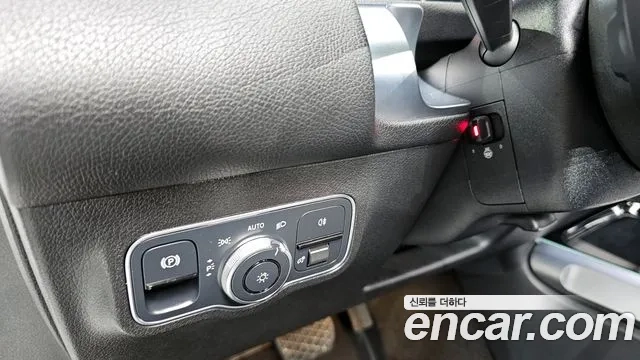 Mercedes-Benz GLB-Class X247 2022 Белый из Кореи, фото 5