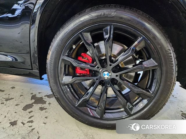BMW X4 (G02) 2025 Черный из Кореи, фото 5