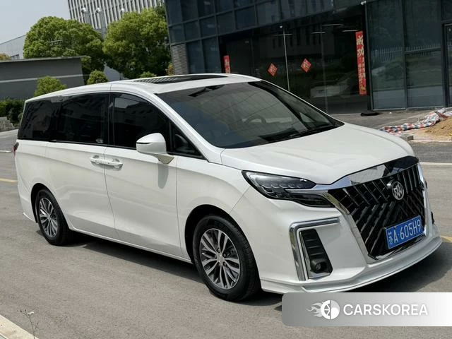 Buick GL8 2021 Белый из Китая, фото 5