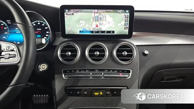 Mercedes-Benz GLC-Class X253 2021 Белый из Кореи, фото 5