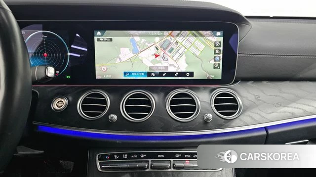 Mercedes-Benz E-Class W213 2022 Серый из Кореи, фото 5