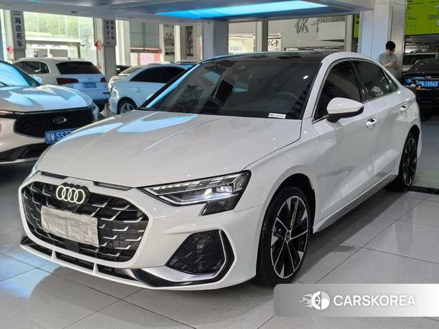 Audi A3 2024 Белый из Китая, фото 5