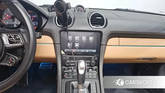 Porsche 718 Boxster 2020 Белый из Кореи, фото 5