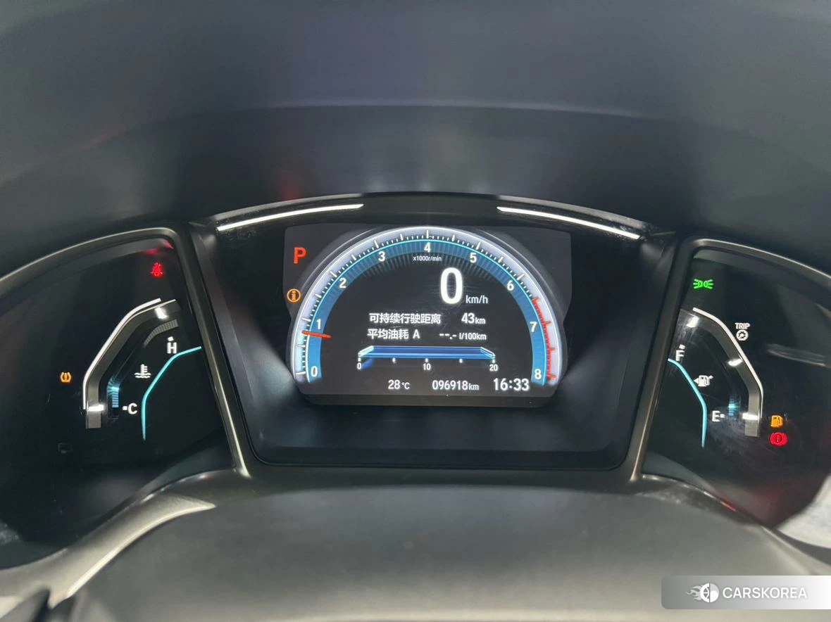 Honda Civic 2021 Серебристо-серый из Китая, фото 5