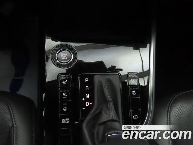 Kia Di Ol Nu Niro 2022 Белый из Кореи, фото 5