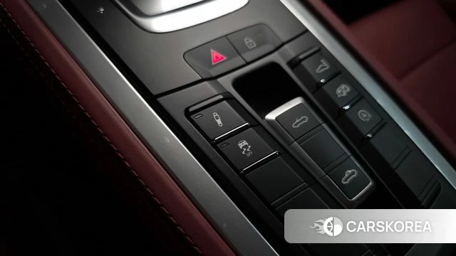 Porsche 718 Boxster 2024 Черный из Кореи, фото 5