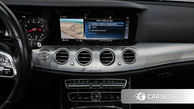 Mercedes-Benz E-Class W213 2019 Черный из Кореи, фото 5