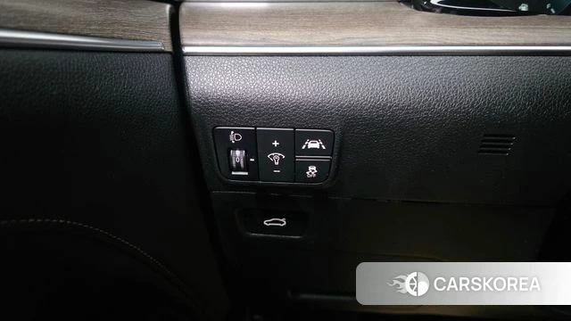 Kia K5 3rd generation 2020 Белый из Кореи, фото 5