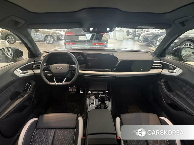Audi A5L 2025 Фиолетовый из Китая, фото 5
