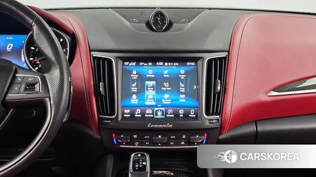 Maserati Levante 2019 Черный из Кореи, фото 5