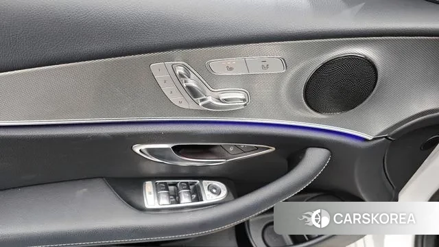 Mercedes-Benz E-Class W213 2020 Белый из Кореи, фото 5