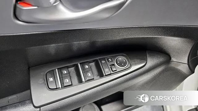 Kia The New K3 2nd generation 2022 Белый из Кореи, фото 5