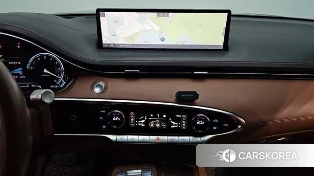 Genesis GV70 2021 Черный из Кореи, фото 5