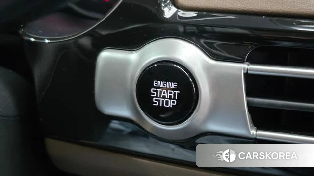 Kia Seltos 2020 Серый из Кореи, фото 5