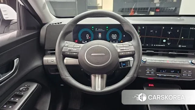 Hyundai Kona (SX2) 2024 Белый из Кореи, фото 5