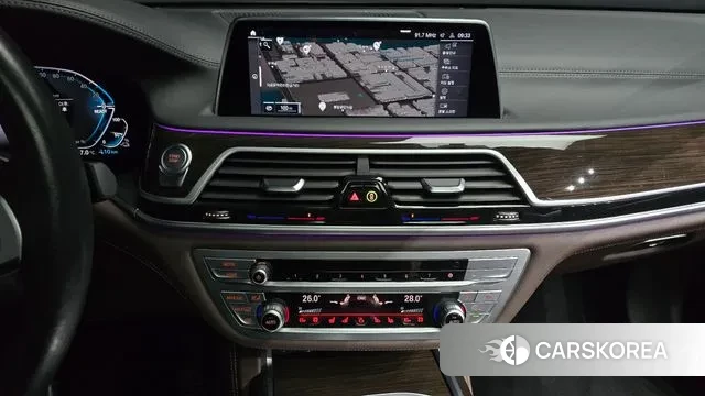 BMW 7 Series (G11) 2021 Черный из Кореи, фото 5