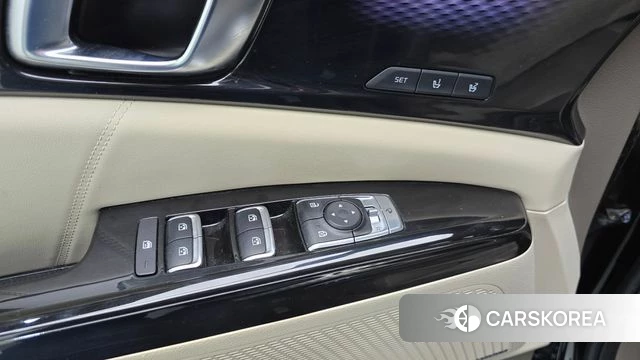 Kia Carnival 4th generation 2023 Черный из Кореи, фото 5